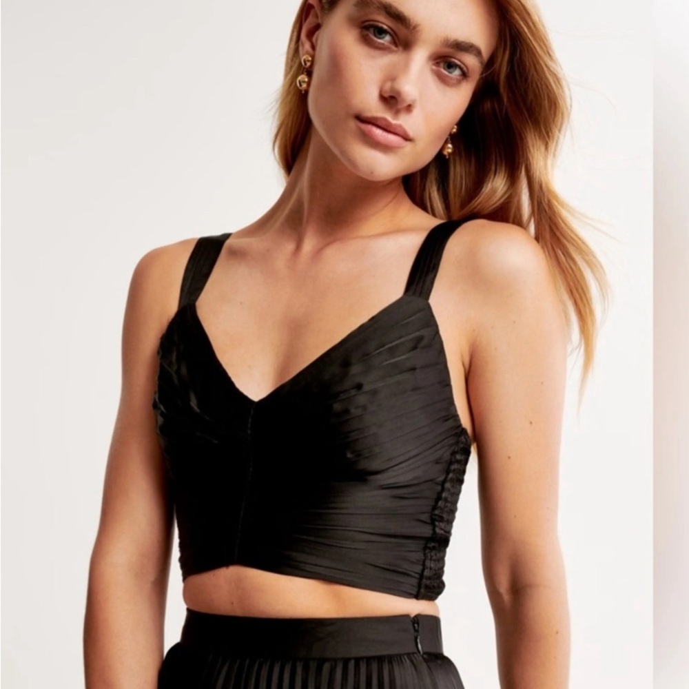 Abercrombie & Fitch Black Tank Top with Adjustable Straps